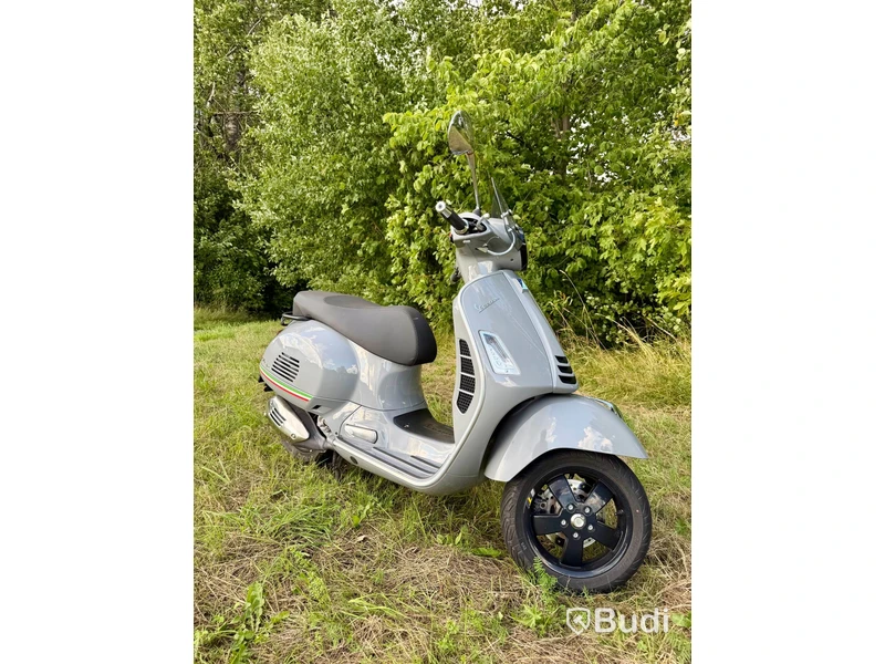 Piaggio Vespa GTS 300 Super 0.3 CVT, 24hk -2019 | Nybesiktigad
