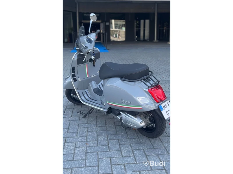 Piaggio Vespa GTS 300 Super 0.3 CVT, 24hk -2019 | Nybesiktigad