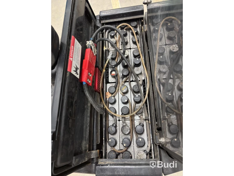 Crown forklift, 2300 series