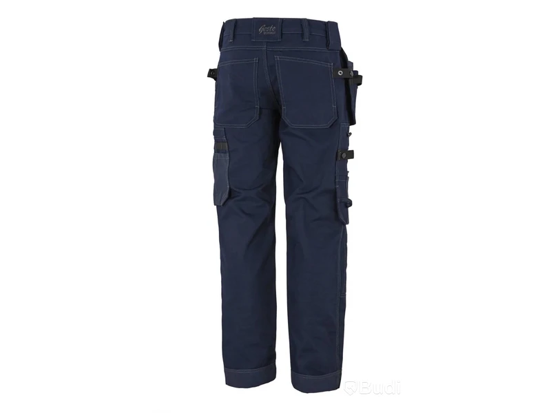 PARTI MED HANTVERKSBYXOR GESTO, ESSENTIAL, stl C48/148 - ca 100 st.