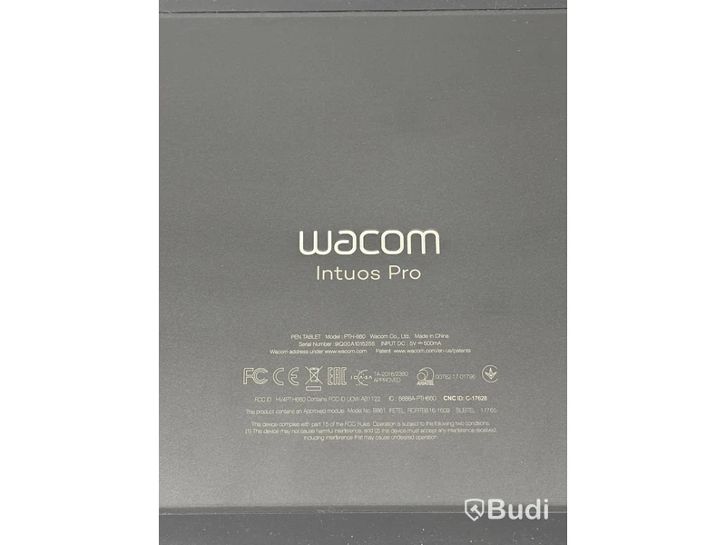 Wacom drawing tablet, PTH-660