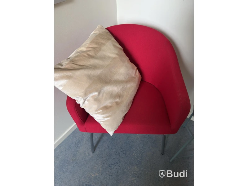 2 armchairs incl. table