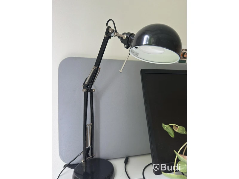 AOC E2470SWHE computer monitor incl. desk lamp
