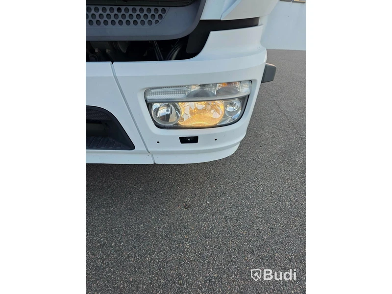 Lastbil Mercedes-Benz Atego Öppningsbar sida