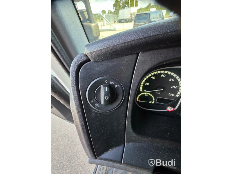 Lastbil Mercedes-Benz Atego Öppningsbar sida