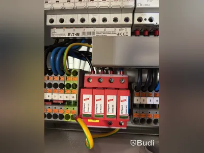 Wallbox Compleo Advanced Compact WM HC2, incl. distribution board with RCD and fuses.