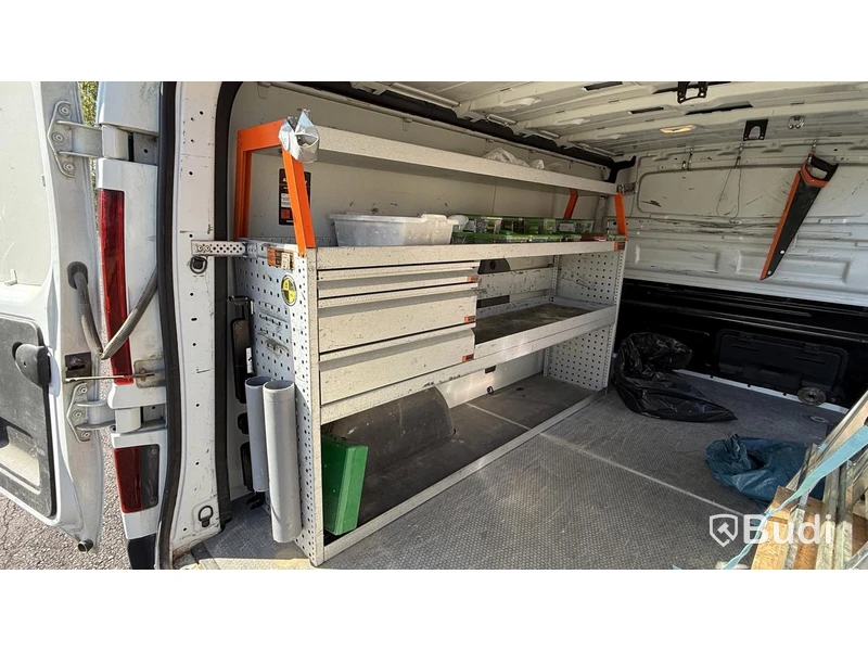 Nissan NV300 1.6 dCi | 12987 mil | 2016 | Verkstadsinredning