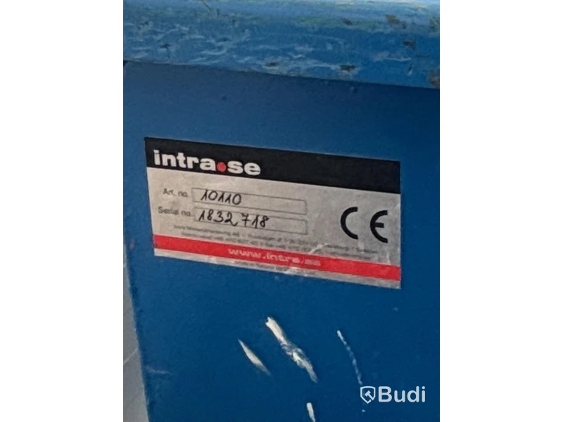 Intra tipping container with wheels, approx. 160 x 120 cm.