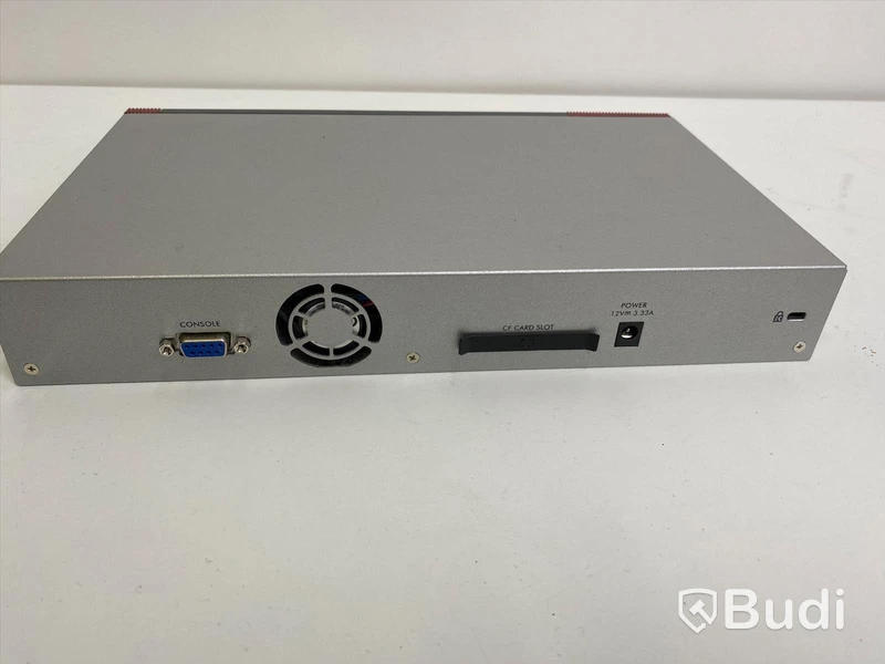 ZyXEL ZyWall 110 VPN Firewall