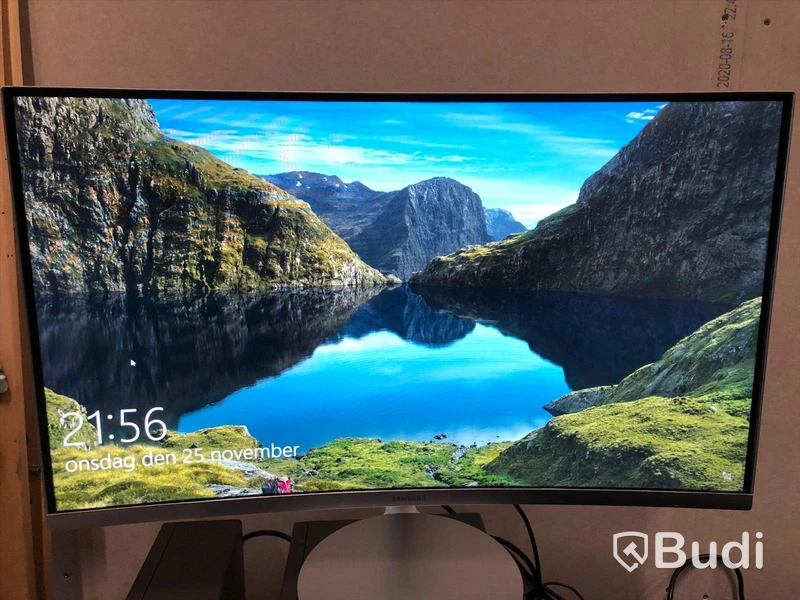 1st Dator Lenovo Ideacenter m Samsung curved skärm