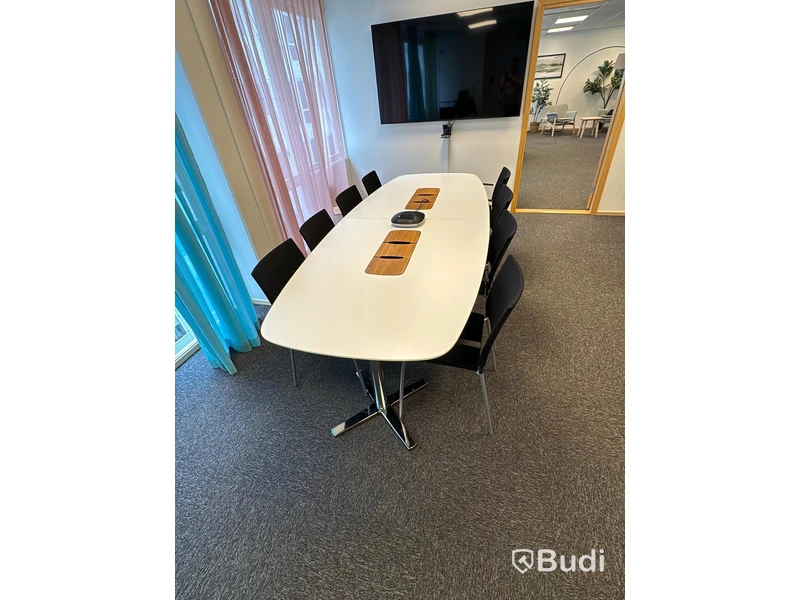 Konferensbord inkl. 8 st stolar