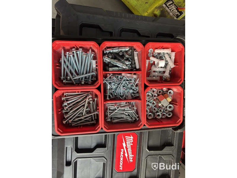 Milwaukee PACKOUT, med VVS-material