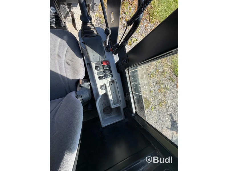 JCB 403 Wheel Loader, 2020, with accessories: Grading Bucket, Folding Snow Plow and Forks