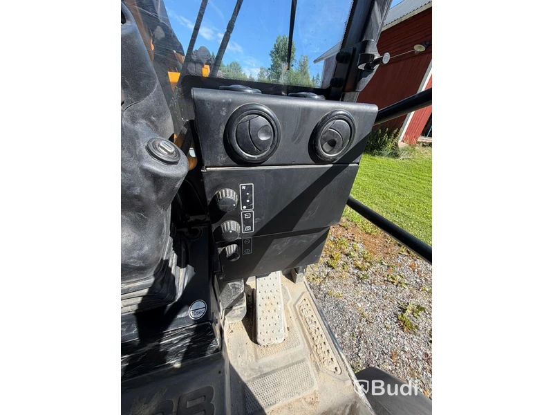 JCB 403 Wheel Loader, 2020, with accessories: Grading Bucket, Folding Snow Plow and Forks
