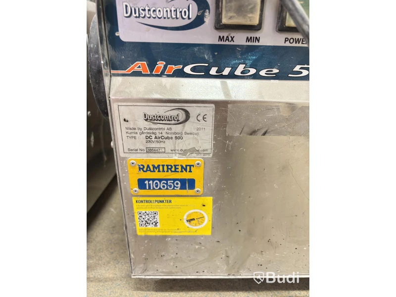 2 Dustcontrol DC Air Cube air purifiers