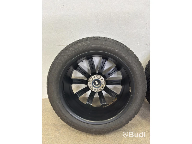 4 st. Dubbade åretrunthjul, Nokian Tyres, 235/50 R19 103T