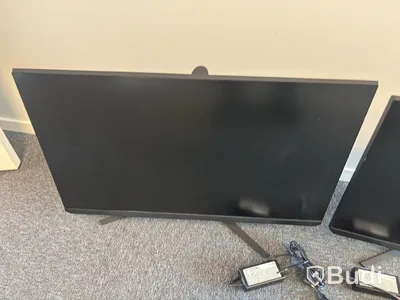 2 st. bildskärmar Samsung S32AG320NU, 32 tum, UHD