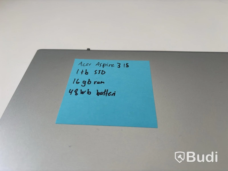 Laptop Acer Aspire 3, 16 GB RAM, 1 TB SSD