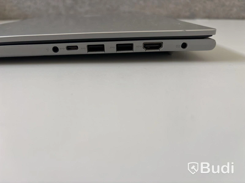 Laptop ASUS Vivobook 15, i5, 16 GB RAM
