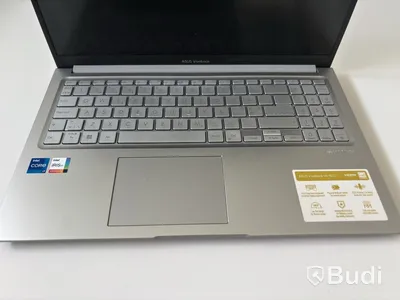 Laptop ASUS Vivobook 15, i5, 16 GB RAM