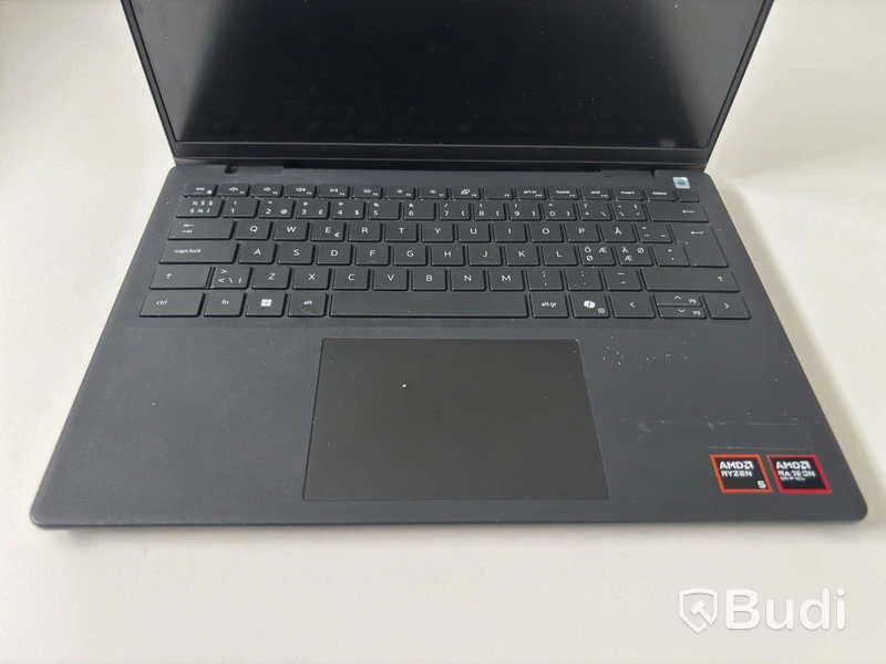 Dell Pro 14 Essential Laptop, 16 GB RAM, 512 GB SSD