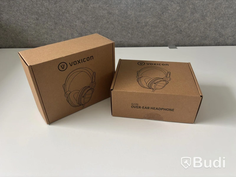 2 pcs. Voxicon 822B headphones.