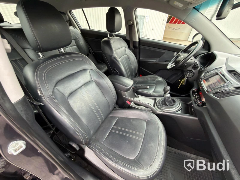 Kia Sportage 1.7 CRDi 2WD (115hk) -2012