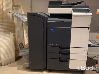 Multifunktionsskrivare Konica Minolta bizhub C258, med vik- och häftmodul