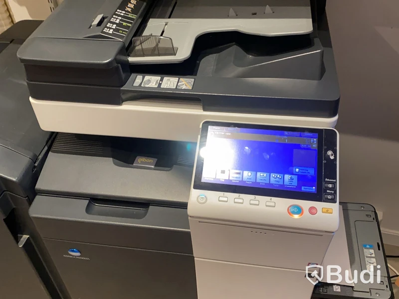 Konica Minolta bizhub C258 multifunction printer with folding and stapling module