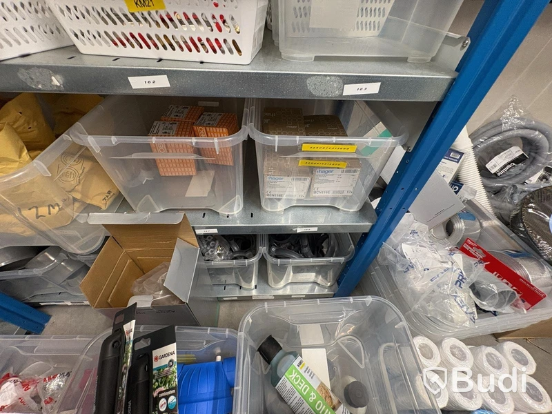Large lot of plumbing items & standard materials