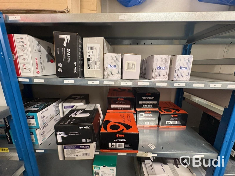 Large lot of plumbing items & standard materials