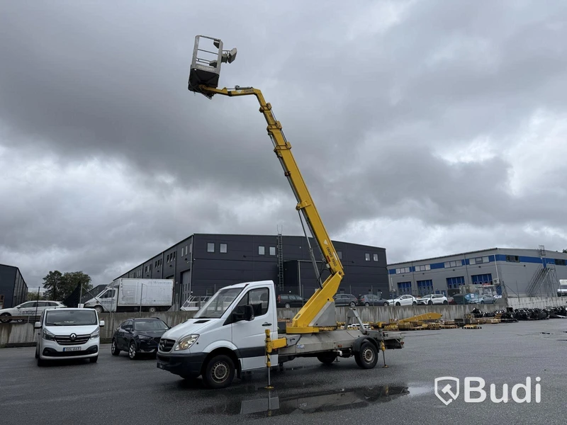 Liftbil Mercedes-Benz 311 CDI -2009 | DIESEL