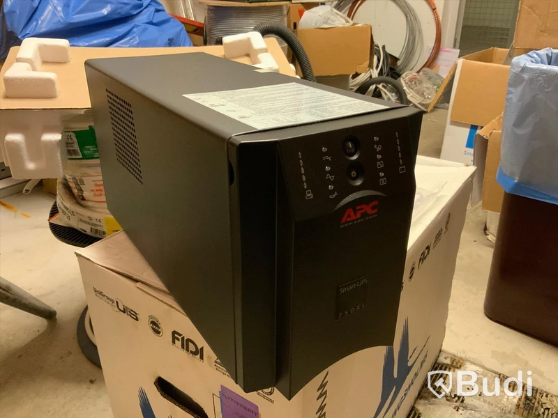 Smart-UPS XL