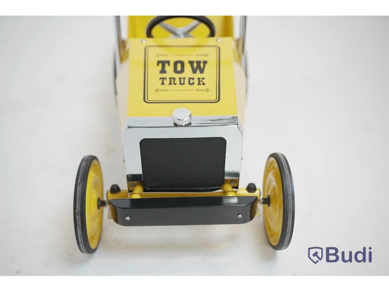 (NEW) Sleipner Pedal Car, Tow Truck 1938, yellow.