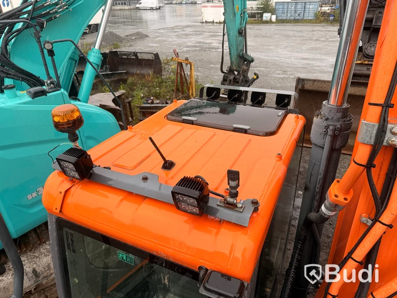 Bandgrävare Doosan DX300LC Series V -2019 | Reparationsobjekt