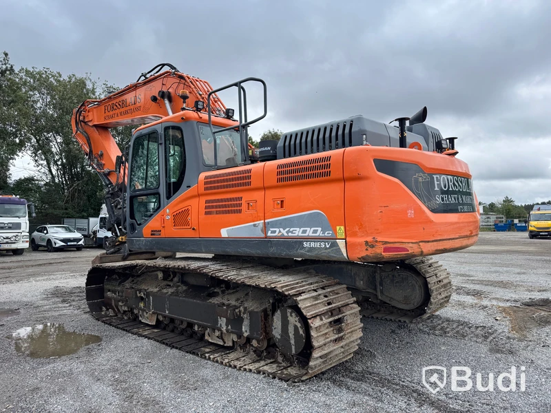 Bandgrävare Doosan DX300LC Series V -2019 | Reparationsobjekt