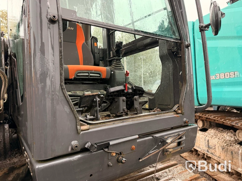 Bandgrävare Doosan DX300LC Series V -2019 | Reparationsobjekt