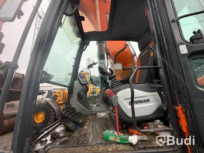 Bandgrävare Doosan DX300LC Series V -2019 | Reparationsobjekt