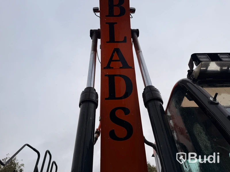 Bandgrävare Doosan DX300LC Series V -2019 | Reparationsobjekt