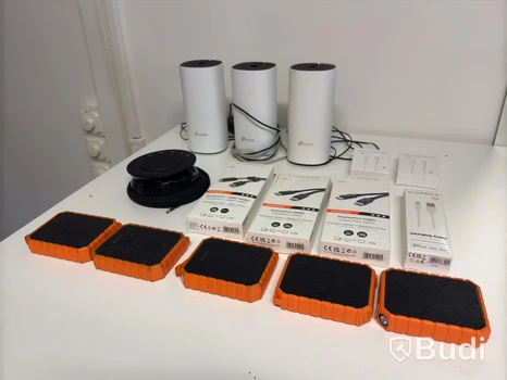 Elektronikparti, blandade tillbehör och nätverksprodukter