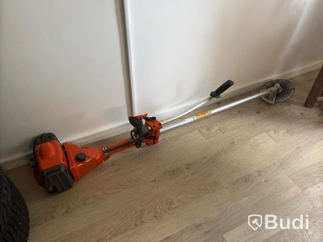 Röjsåg Husqvarna 545FXT
