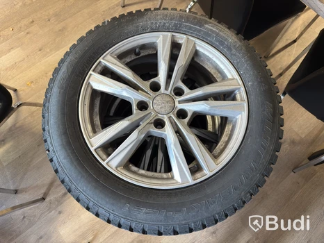 Dubbade vinterhjul | Mercedes-Benz Citan