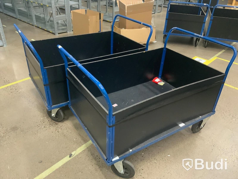 2st rullvagnar Höjd till översta punkten(handtaget): 89cm, längd 130cm, bredd: 77cm