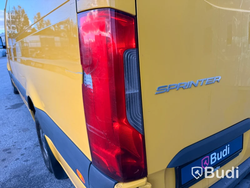 Panel van Mercedes-Benz Sprinter 311 CDI 9G-Tronic -2022