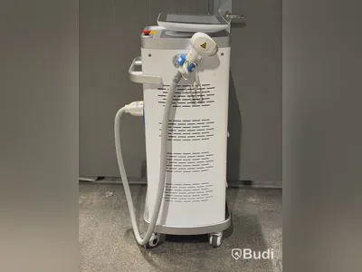 Luximia Trio FG200D – Professionell laser för hårborttagning med 3 våglängder