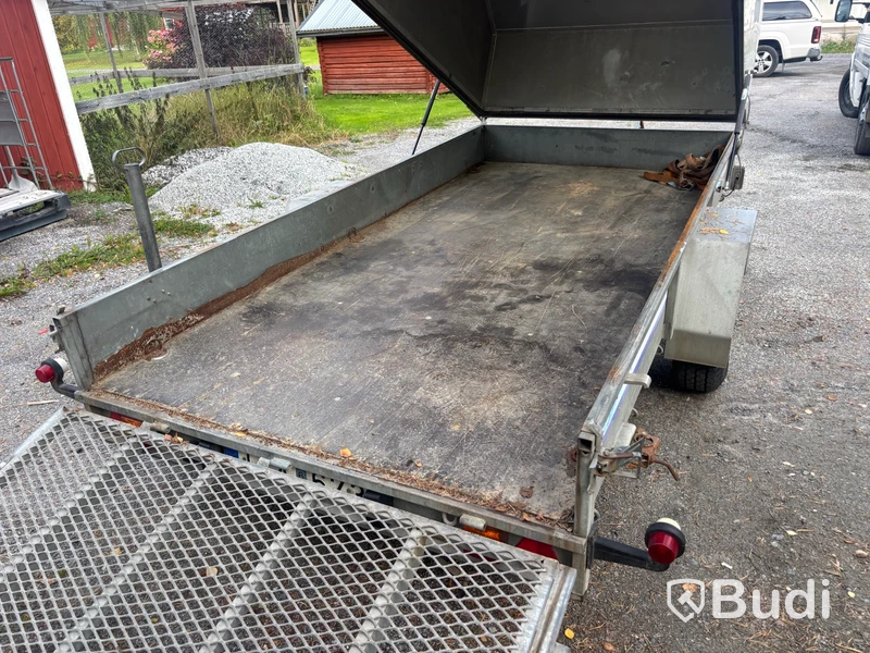 Släpvagn Reko Trailer, med kåpa och ramp