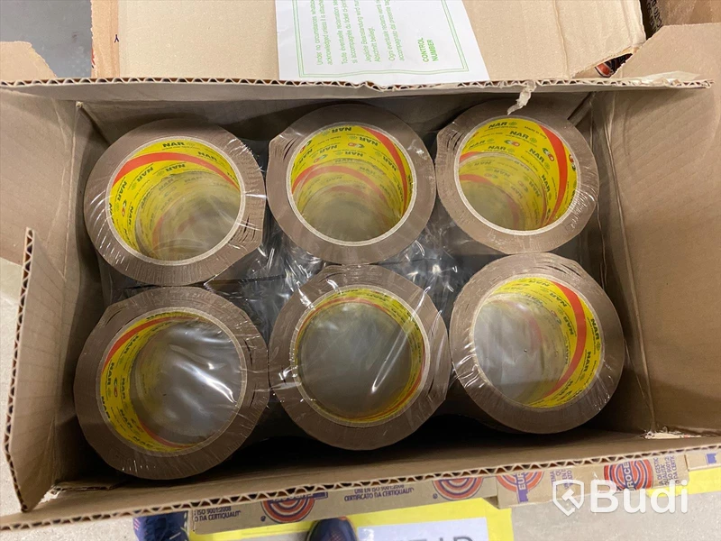 Pall med packtejp brun och transparent