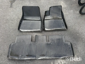 Golvmattor Tesla,  WeatherTech, 5 delar