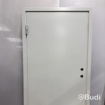 Plåtdörr