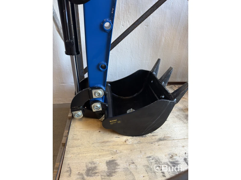 GRÄVMASKIN SCHEPPACH MINI EXC815